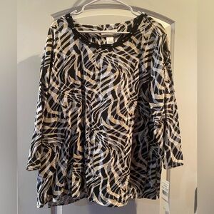 Black and White Alfred Dunner Women's Top Sz 2X